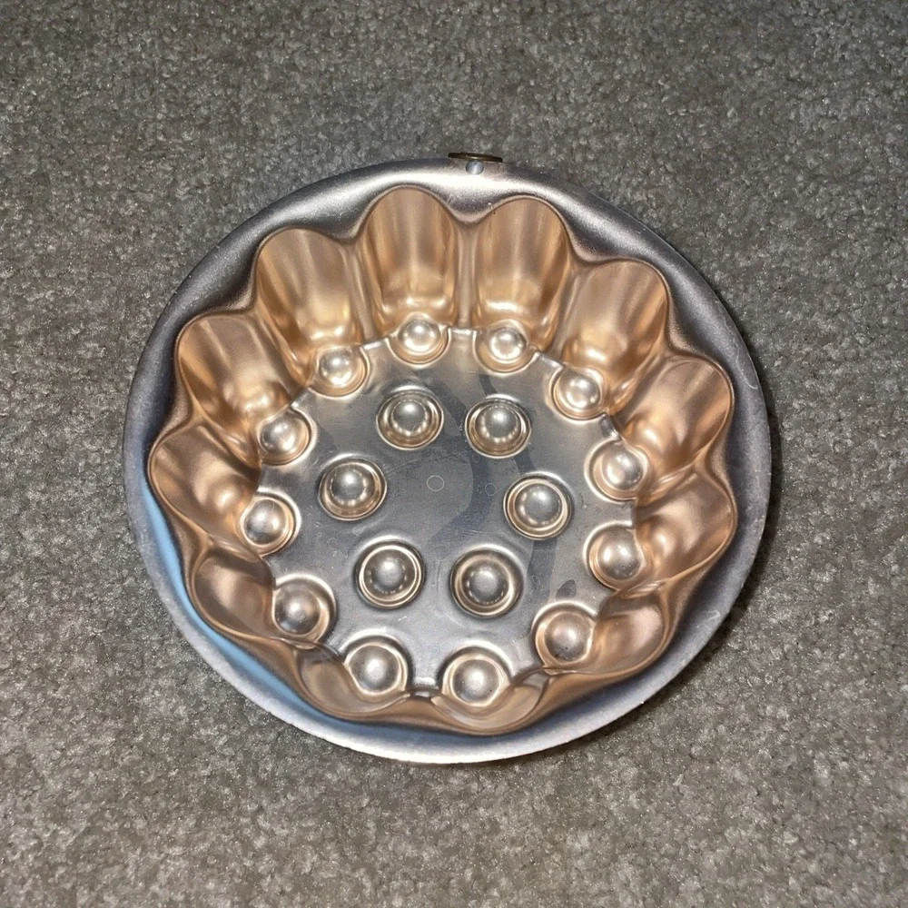 Vintage Copper Tone Metal Jello Molds Set of 3 Fluted Oval Round Kitchen Decor